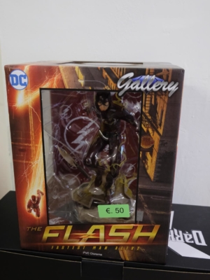 the flash serie tv pvc sttue