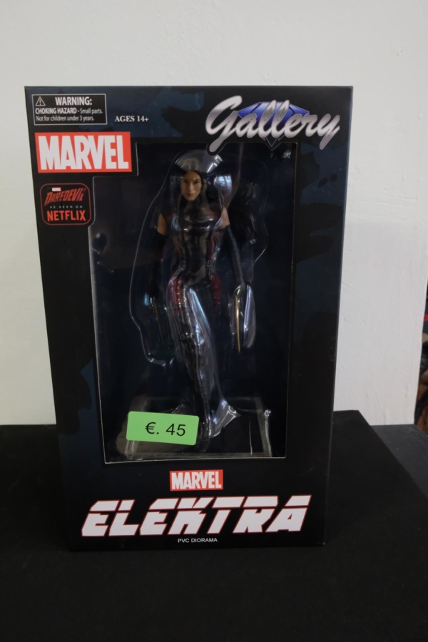 elektra serie tv daredevil pvc statue