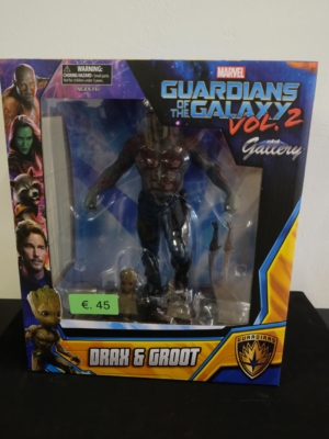 drax & groot infinity war pvc statue