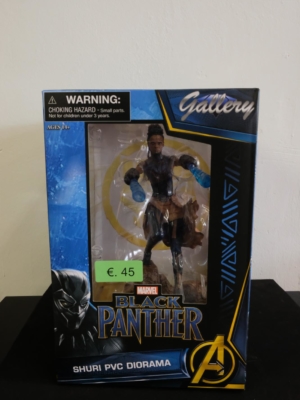 shuri black panther pvc statue