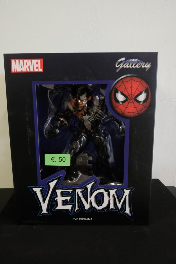 venom pvc statue