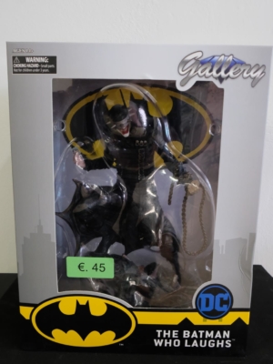 batman who laughts pvc statue