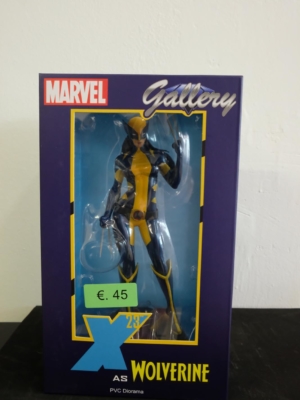 x21 wolverine pvc statue