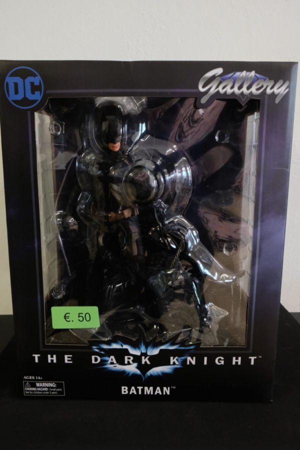 the dark knight rises pvc statue